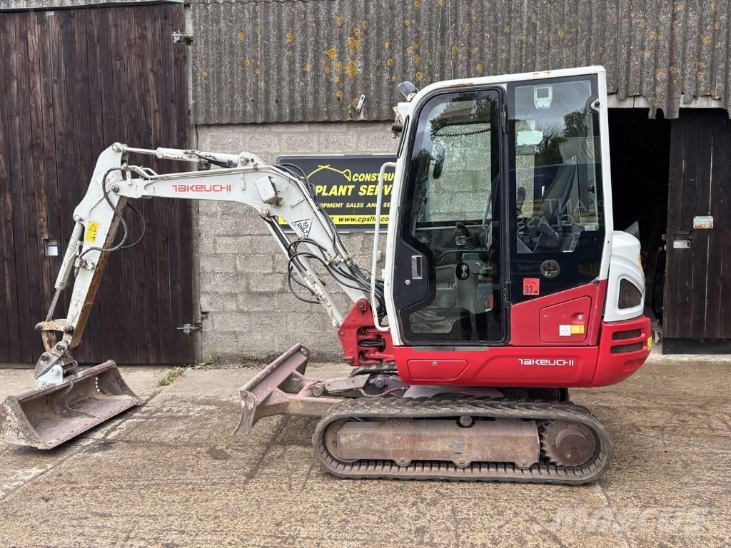 Takeuchi TB 230 حفارات صغيرة أقل من 7 طن (حفارات صغيرة)