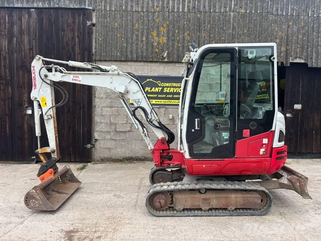 Takeuchi TB 230 حفارات صغيرة أقل من 7 طن (حفارات صغيرة)