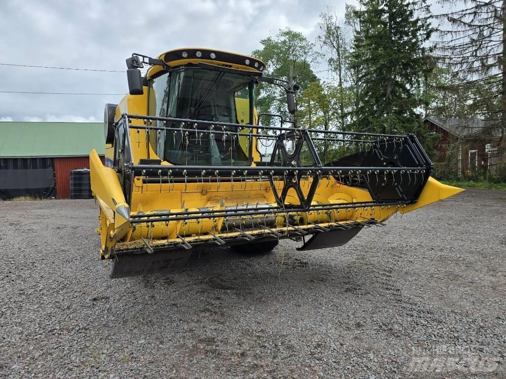 New Holland TC 4.90 حصادات