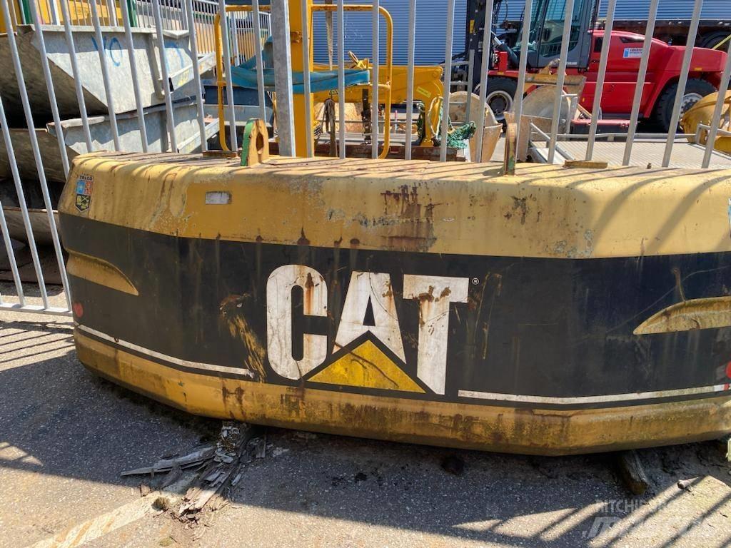 CAT 320, 320B, 320BL الشاسيه والتعليق