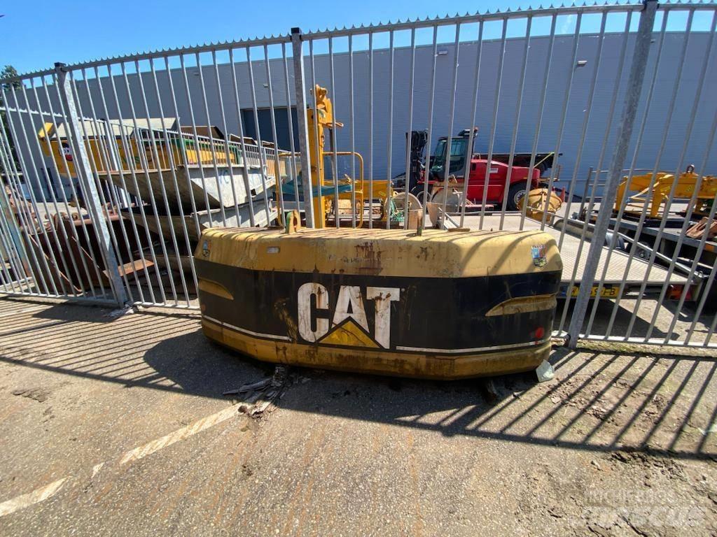 CAT 320, 320B, 320BL الشاسيه والتعليق