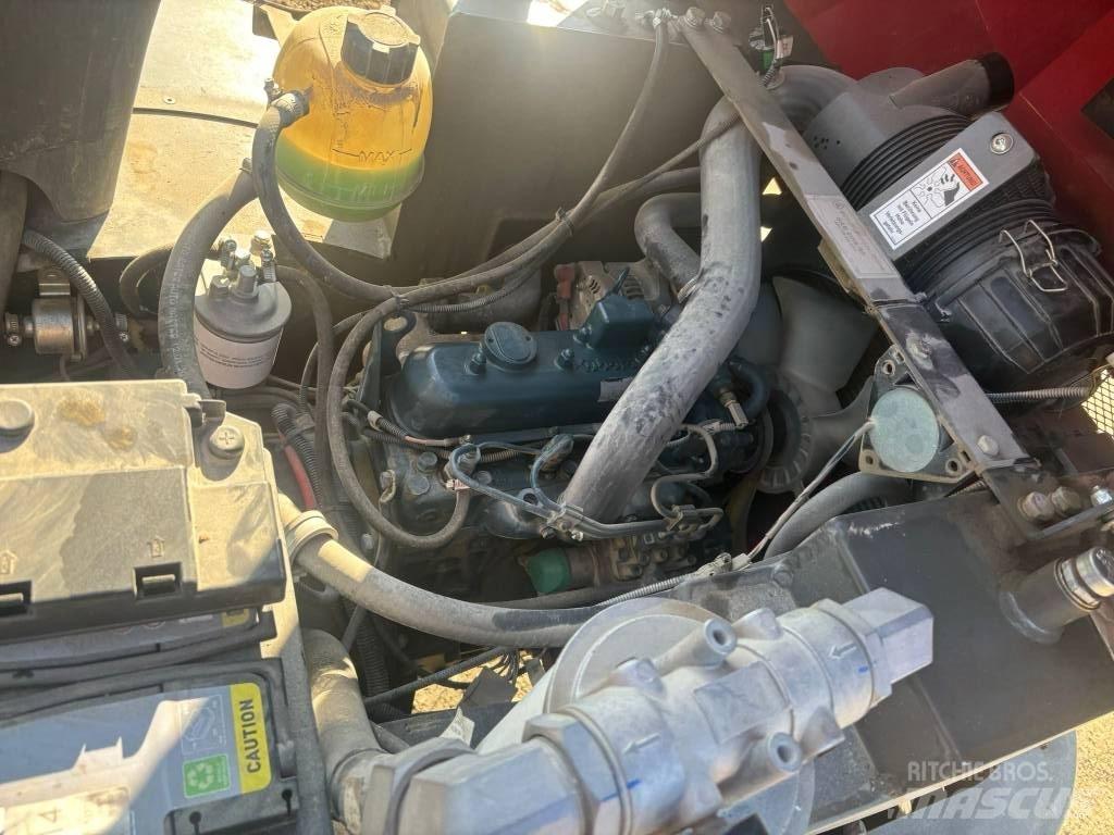 Ausa D 150 AH G عربات نقل قلابة للمواقع
