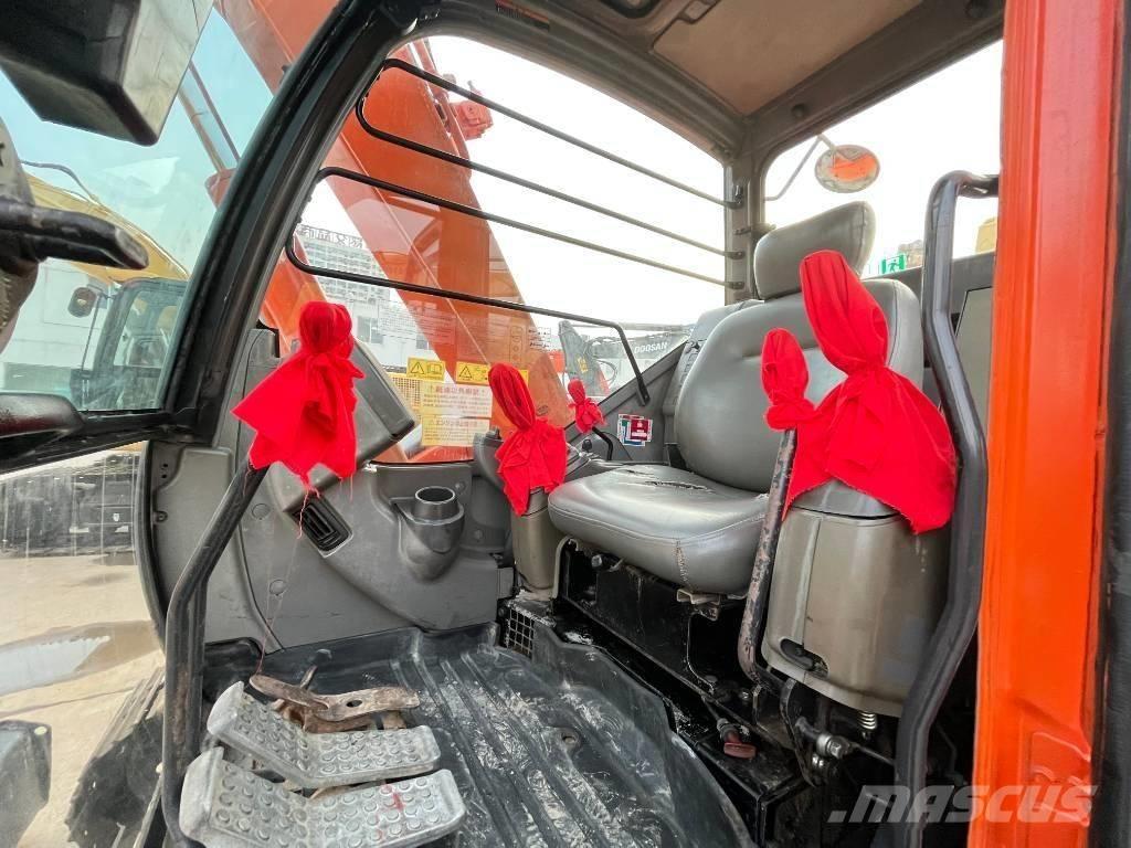 Hitachi ZX 75 حفارات صغيرة أقل من 7 طن (حفارات صغيرة)
