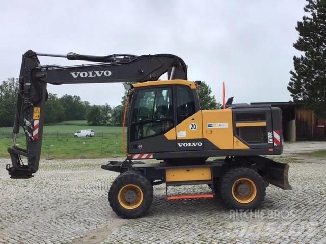 Volvo EW 180 E حفارات بعجل