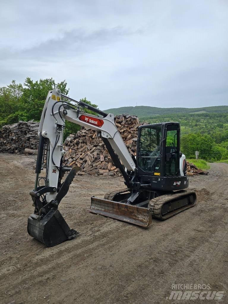 Bobcat E 42 حفارات صغيرة أقل من 7 طن (حفارات صغيرة)
