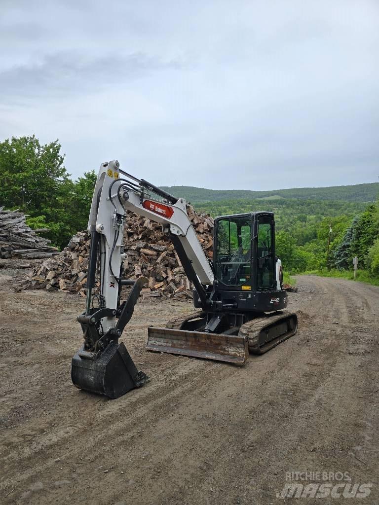 Bobcat E 42 حفارات صغيرة أقل من 7 طن (حفارات صغيرة)