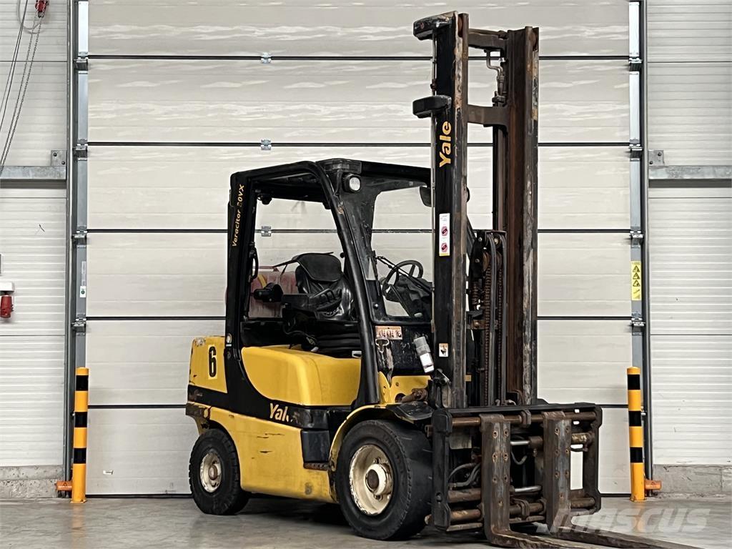 Yale GLP30VXV2445 شاحنات LPG