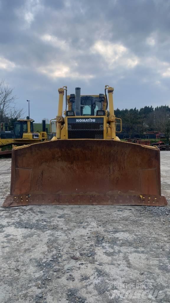 Komatsu D 155 AX-5 بلدوزرات مجنزرة