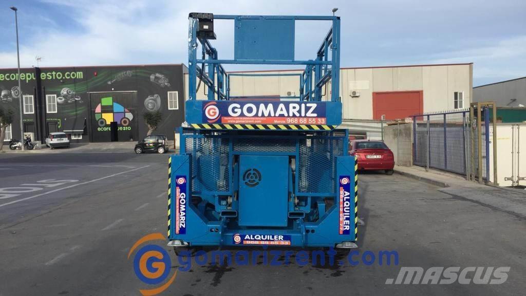 Genie GS 4390 رافعات مقصية الشكل