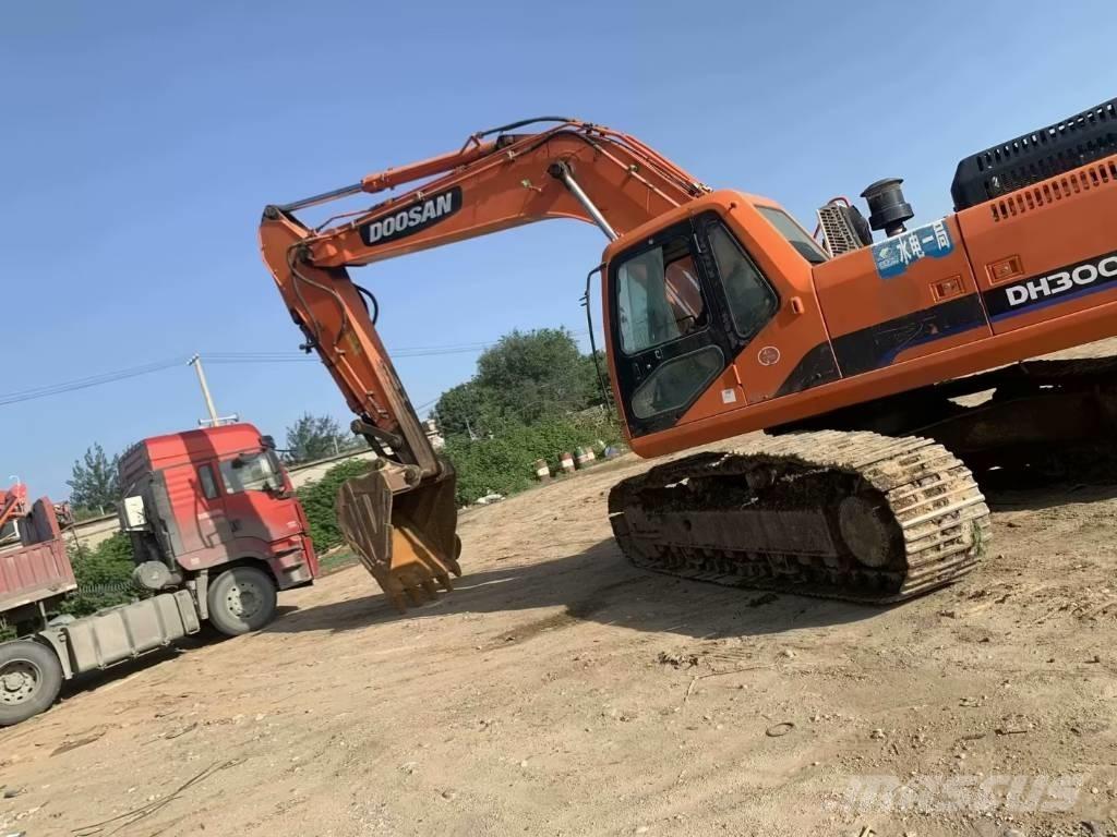 Doosan DH300 حفارات زحافة