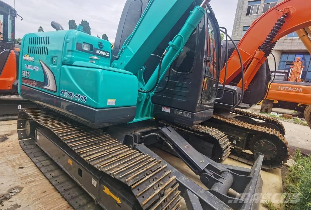 Kobelco SK 75 حفارات وسط 7 طن - 12 طن