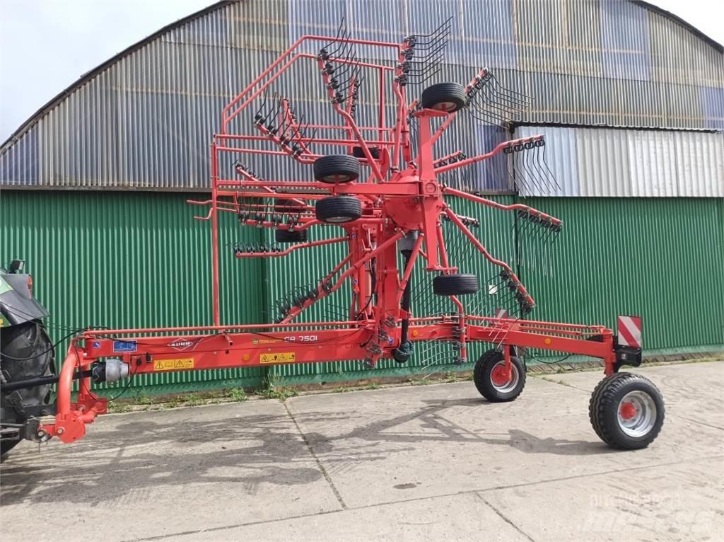 Kuhn GA 7501 معدات حصد