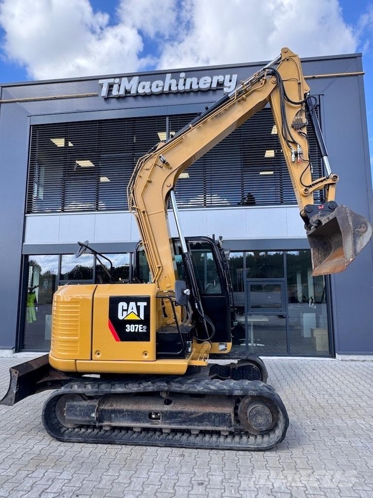 CAT 307E2 حفارات وسط 7 طن - 12 طن