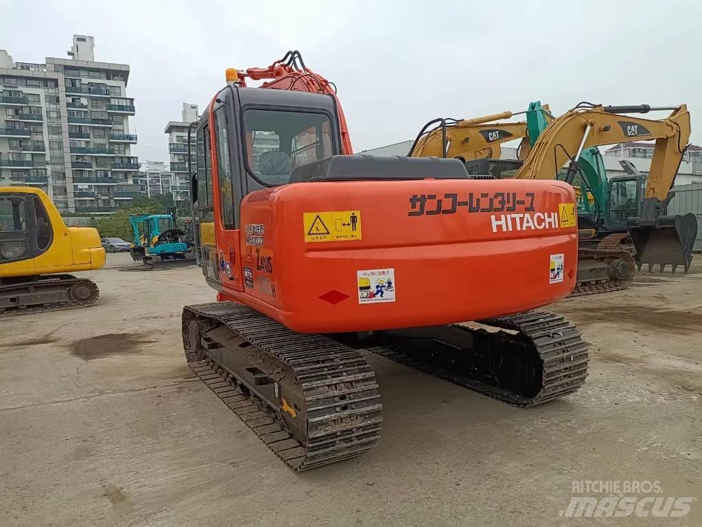 Hitachi zx130 حفارات زحافة