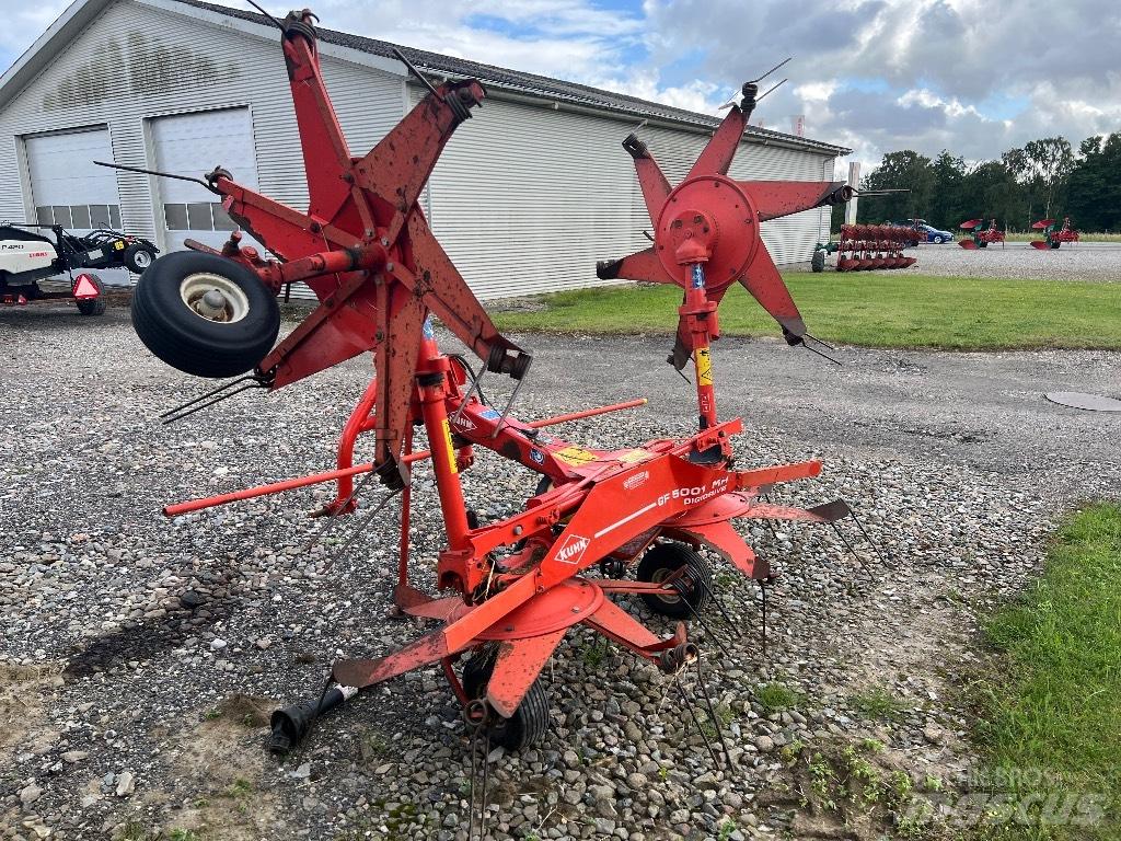 Kuhn GF 5001 مكابس وميبسات التبن