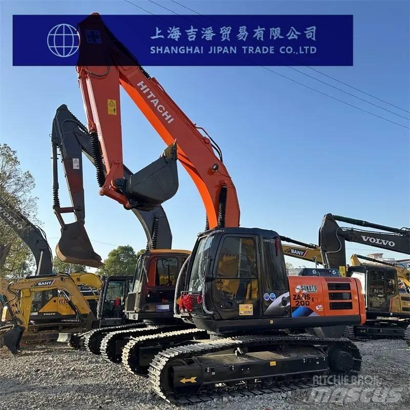 Hitachi ZX 200 حفارات زحافة