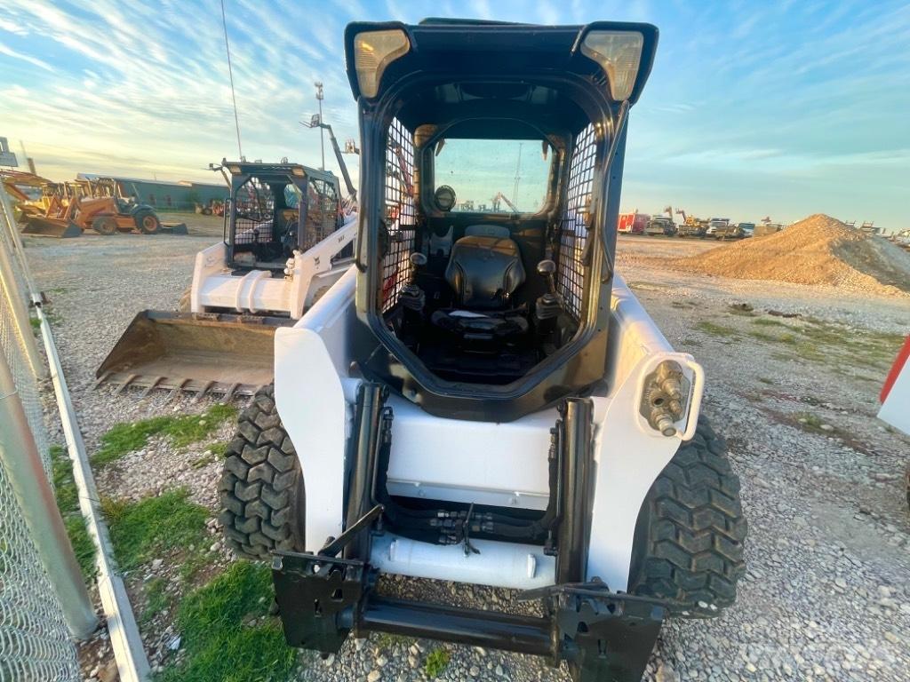 Bobcat S 630 لوادر انزلاقية التوجيه