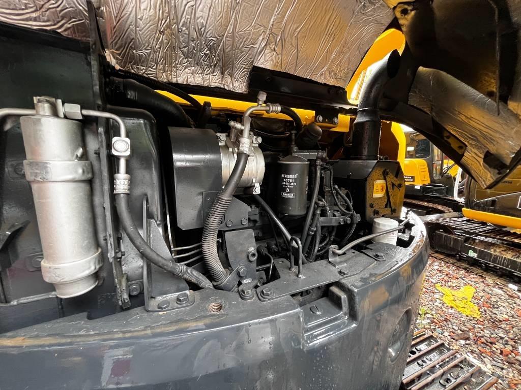 Komatsu PC 78 US حفارات وسط 7 طن - 12 طن