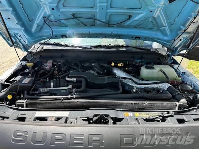 Ford F 550 SD المنصات الهوائية المثبتة على شاحنة