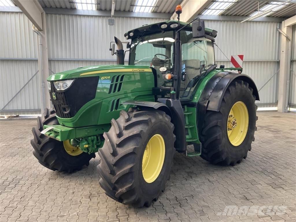 John Deere 6170R الجرارات