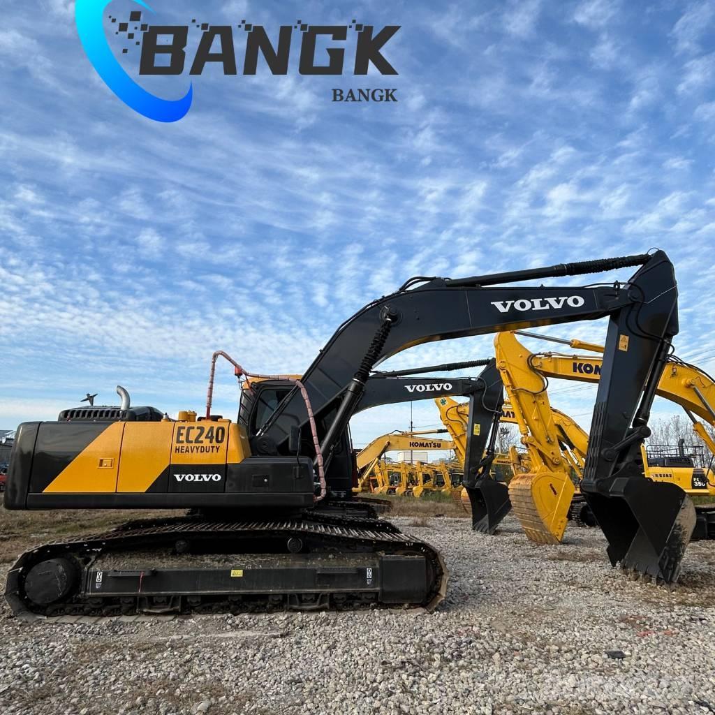 Volvo EC 240 حفارات زحافة