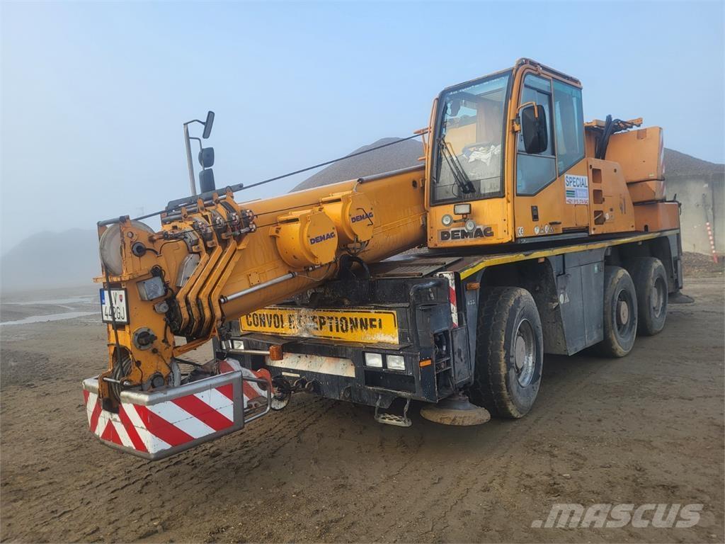 Demag AC40-1 6X6 أخرى
