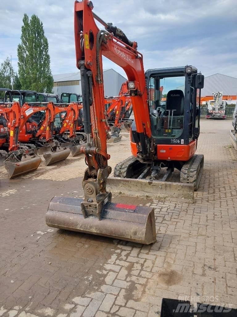 Kubota U 36-4 حفارات صغيرة أقل من 7 طن (حفارات صغيرة)