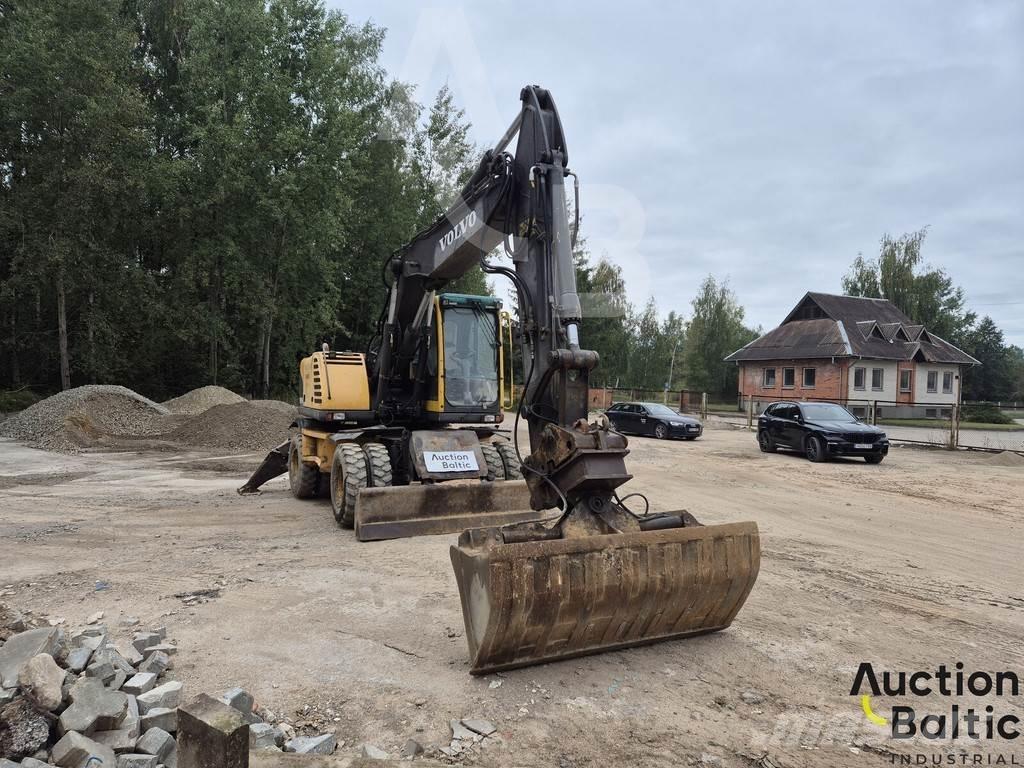 Volvo EW 160 B حفارات بعجل