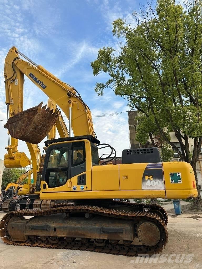 Komatsu PC 400-8 حفارات زحافة