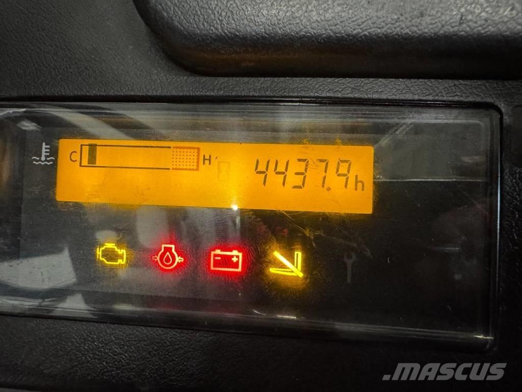 Toyota 10851 - 8FGF30 شاحنات LPG