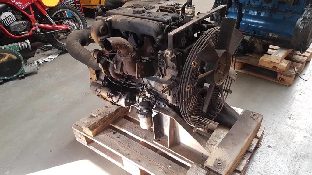 CAT 3054 محركات