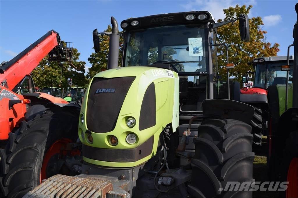 CLAAS Ares 697 ATZ الجرارات