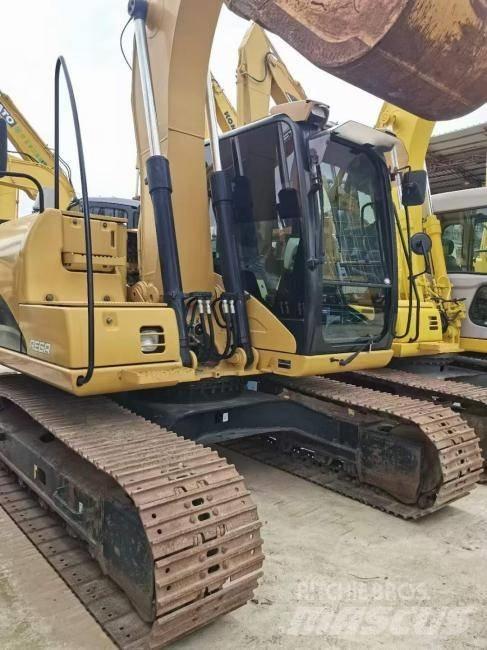CAT 312 C حفارات زحافة