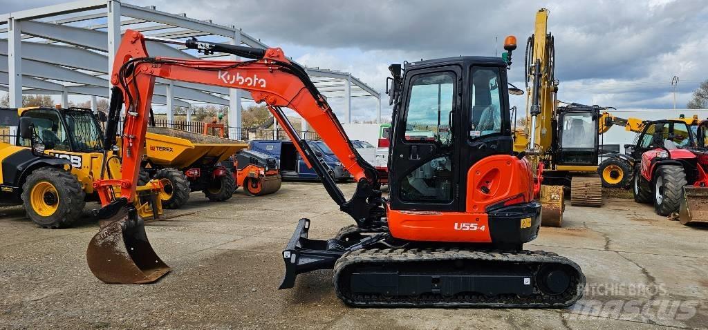 Kubota U 55 حفارات صغيرة أقل من 7 طن (حفارات صغيرة)