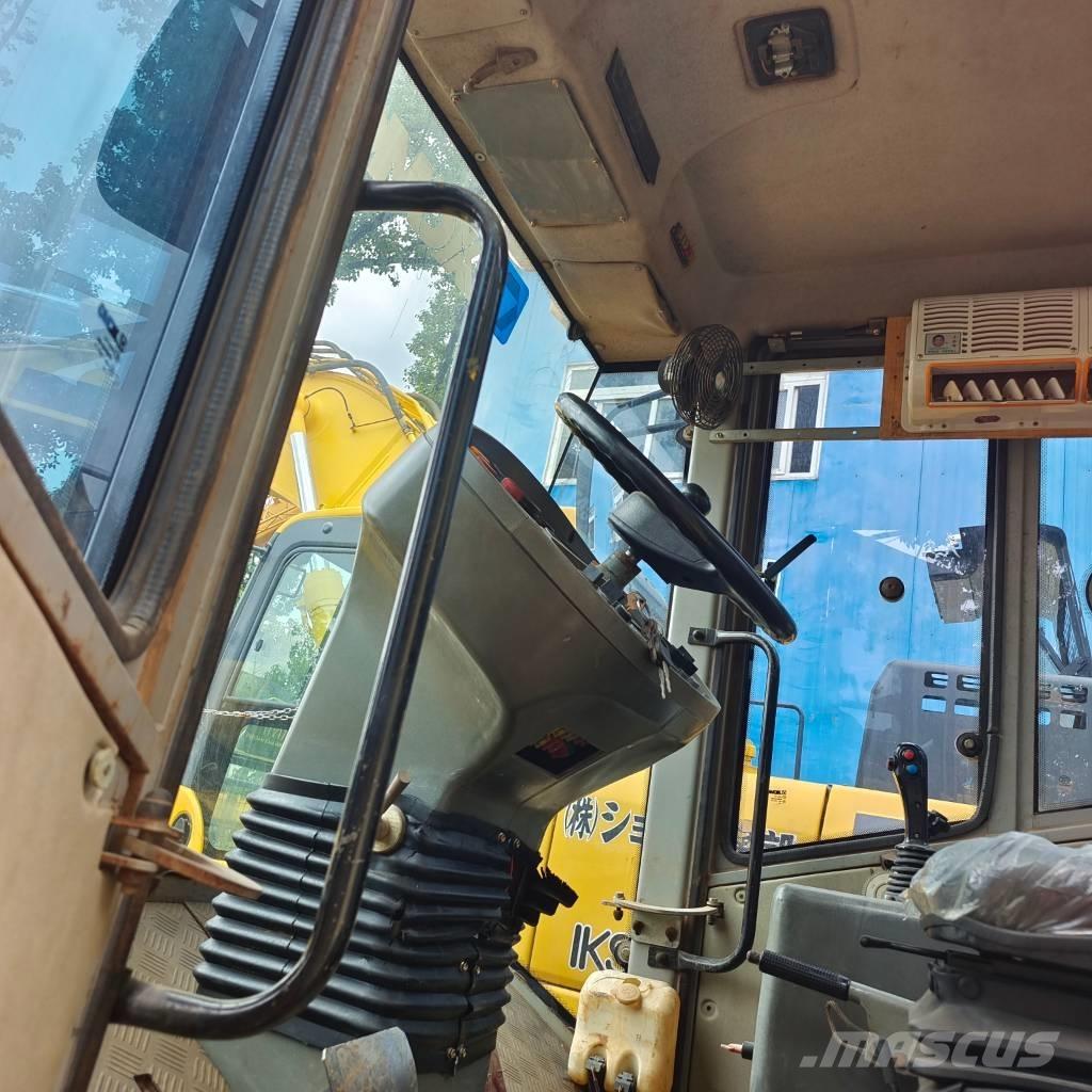 XCMG XS 223 J مداحل أحادية الأسطوانة