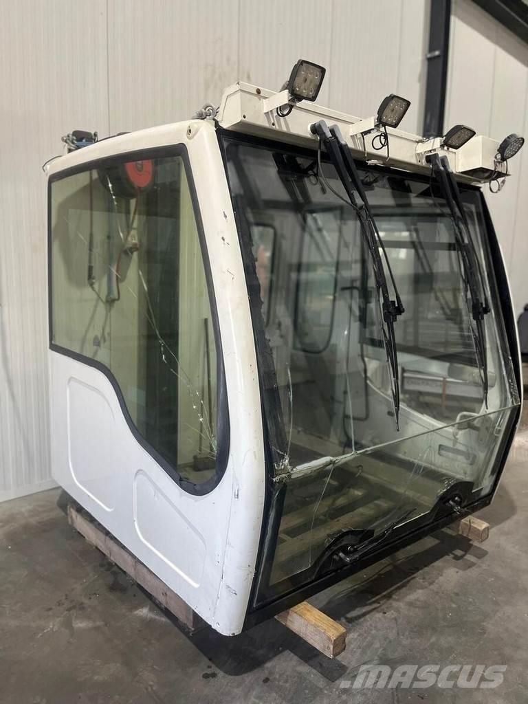 Liebherr Cabine مكونات أخرى