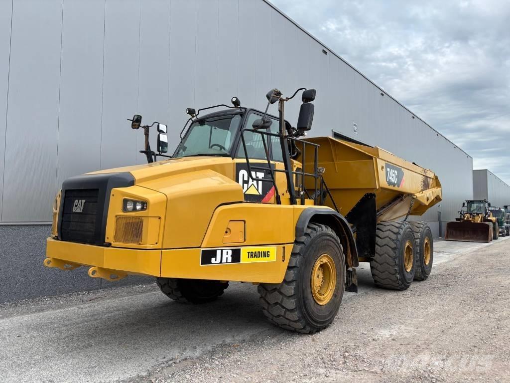 CAT 745 C ساحبات مفصلية