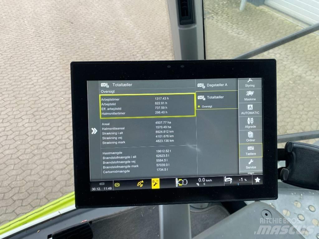 CLAAS Lexion 8800 TT حصادات