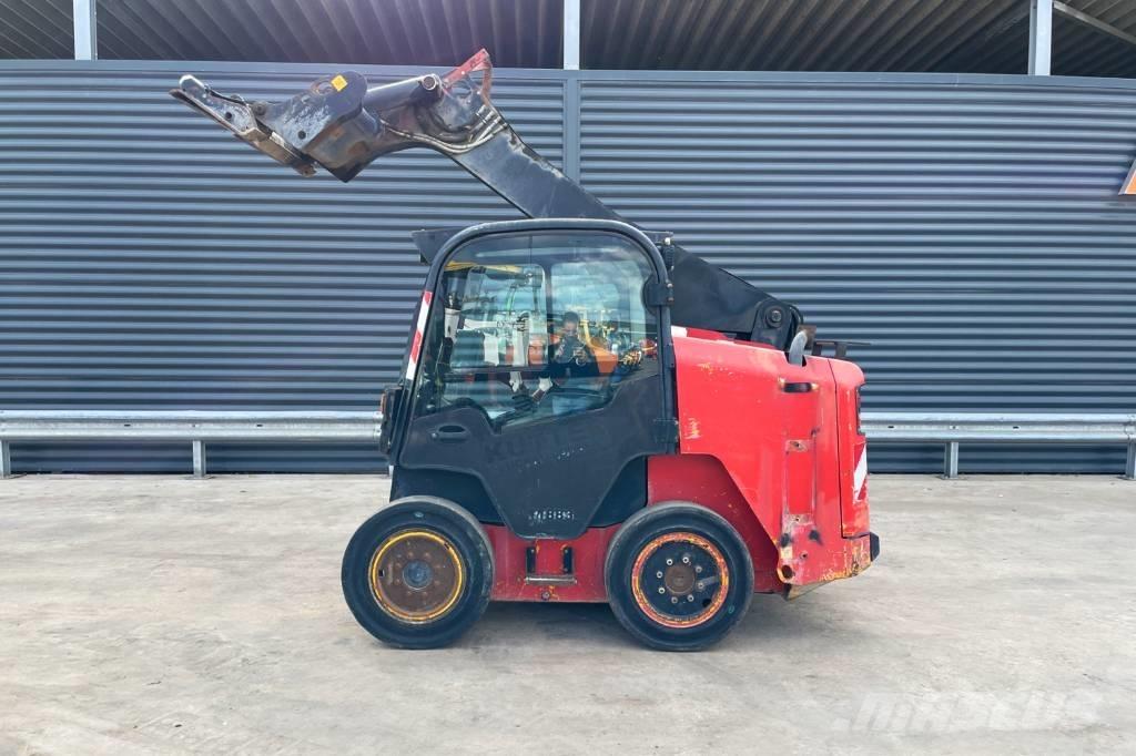 JCB R260 لوادر انزلاقية التوجيه