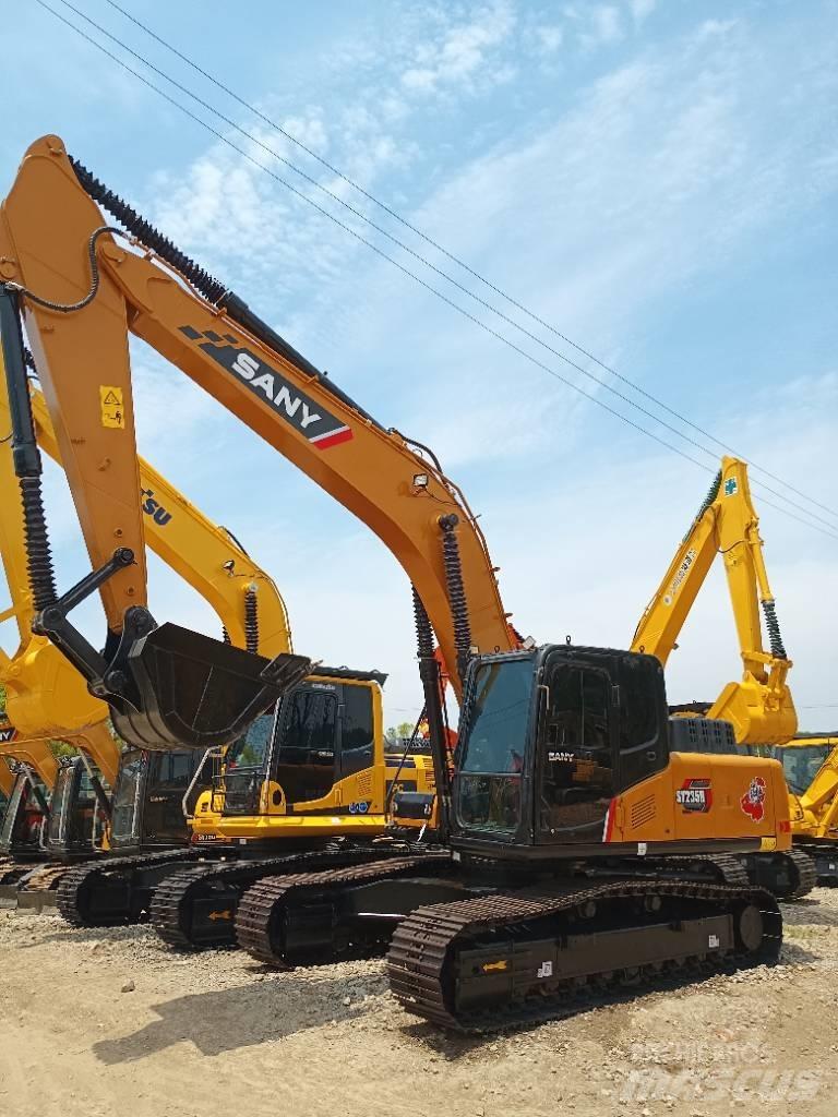 Sany SY 235 C حفارات زحافة