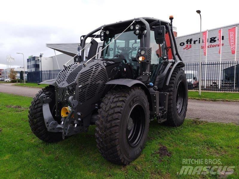 Valtra N 155 Direct الجرارات