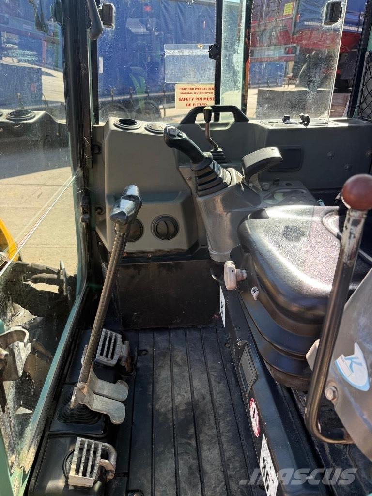 Yanmar VI050-U حفارات صغيرة أقل من 7 طن (حفارات صغيرة)