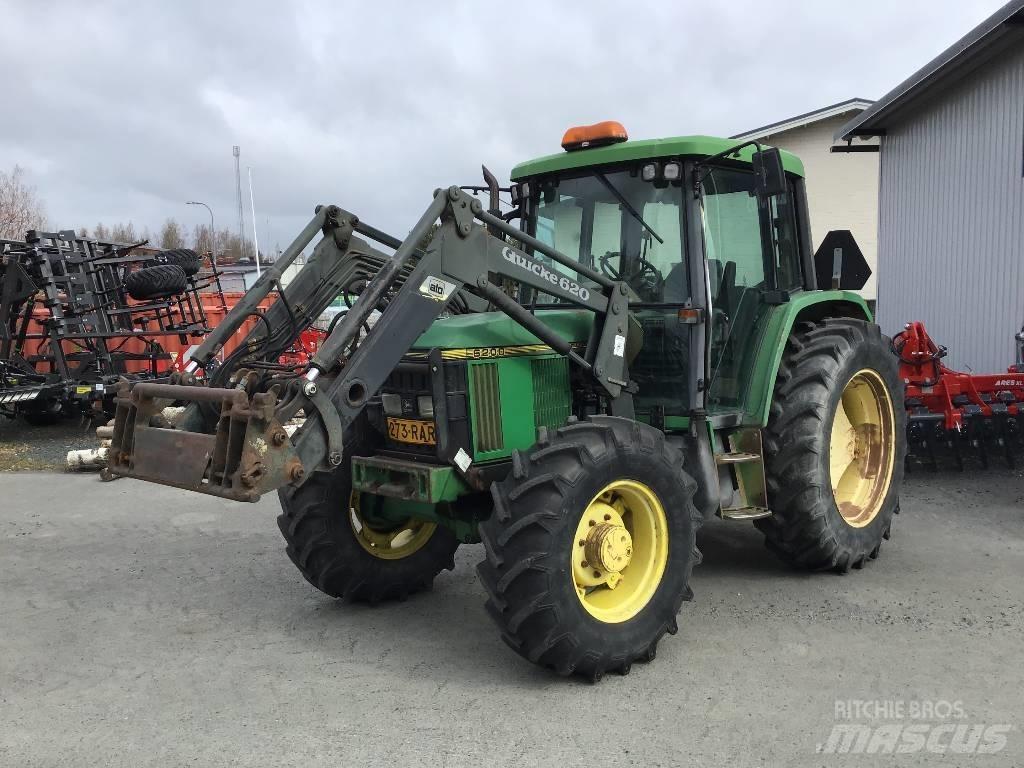 John Deere 6200 الجرارات