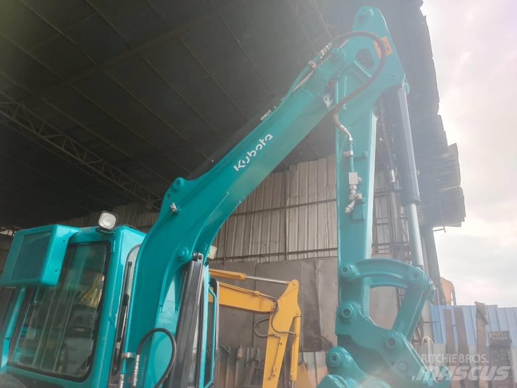 Kubota U 35 حفارات زحافة