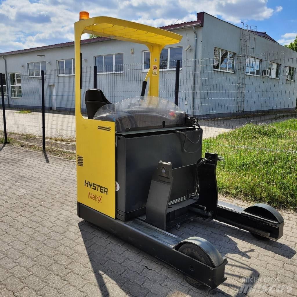 Hyster R 2.0 شاحنة مناولة