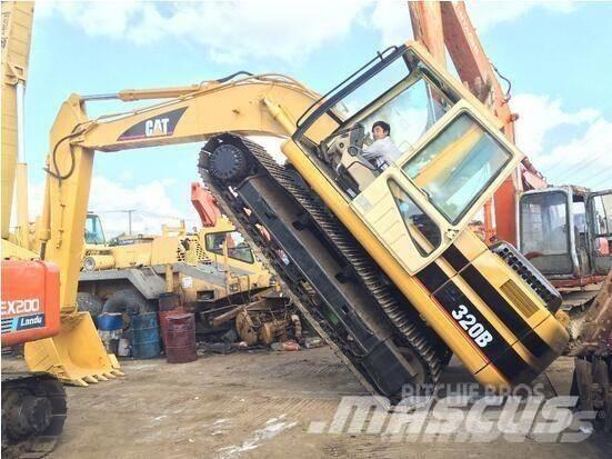 CAT 320 B حفارات زحافة