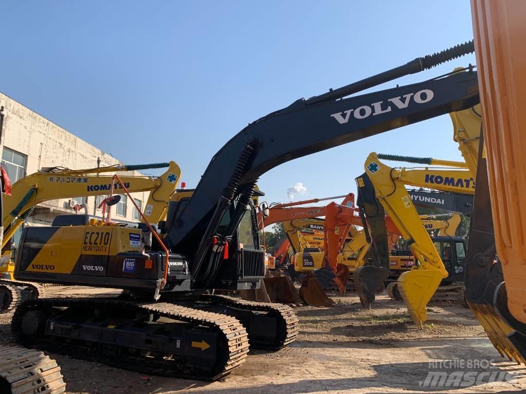 Volvo EC 210 حفارات زحافة