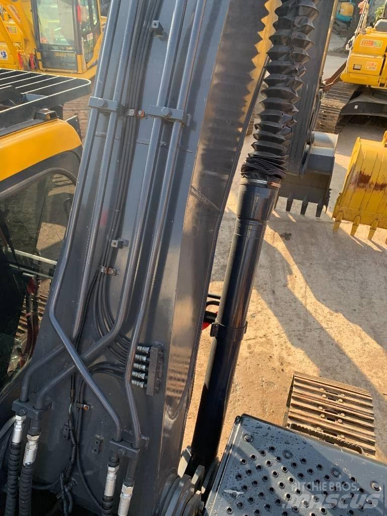 Volvo EC 210 حفارات زحافة