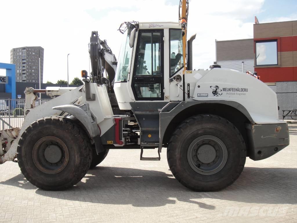 Liebherr L 538 لوادر بعجل