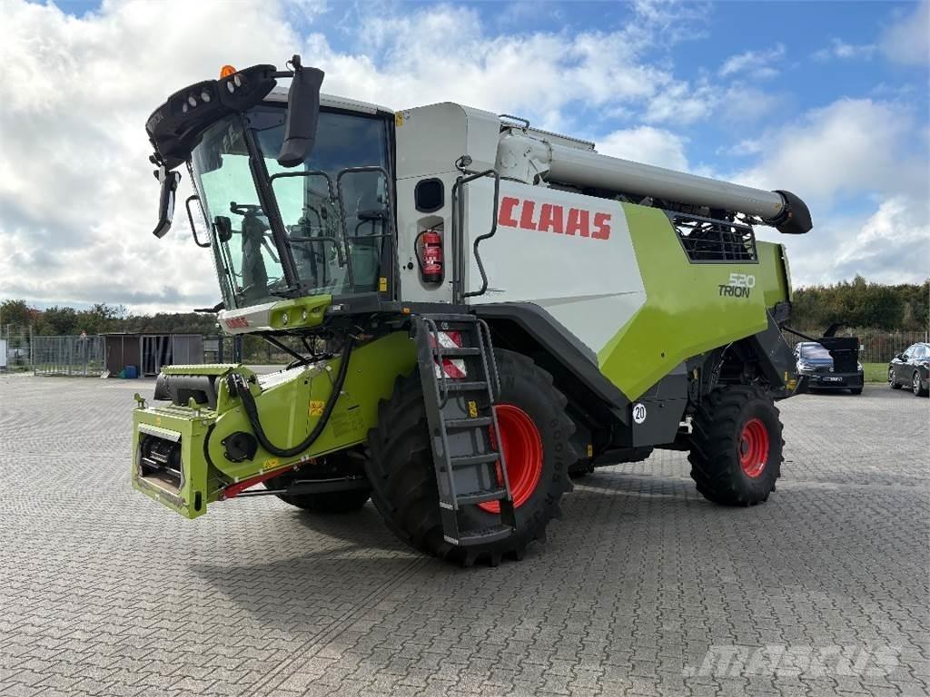 CLAAS TRION 520 حصادات
